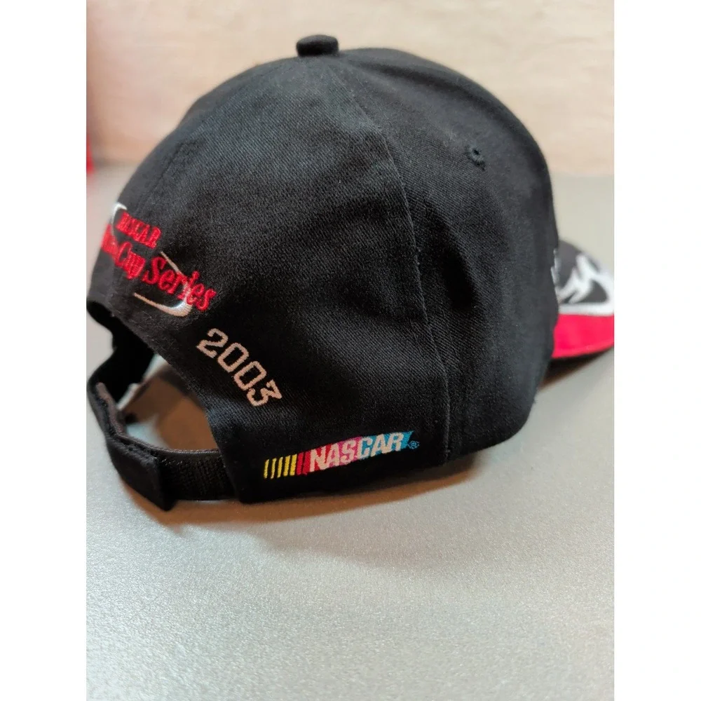 Chase‎ Authentics NASCAR Winston Cup Series Victory Lap 1971-2003 Hat Black Red